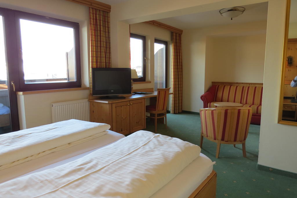 Hotel Roesslwirt Kirchberg in Tirol Værelse billede
