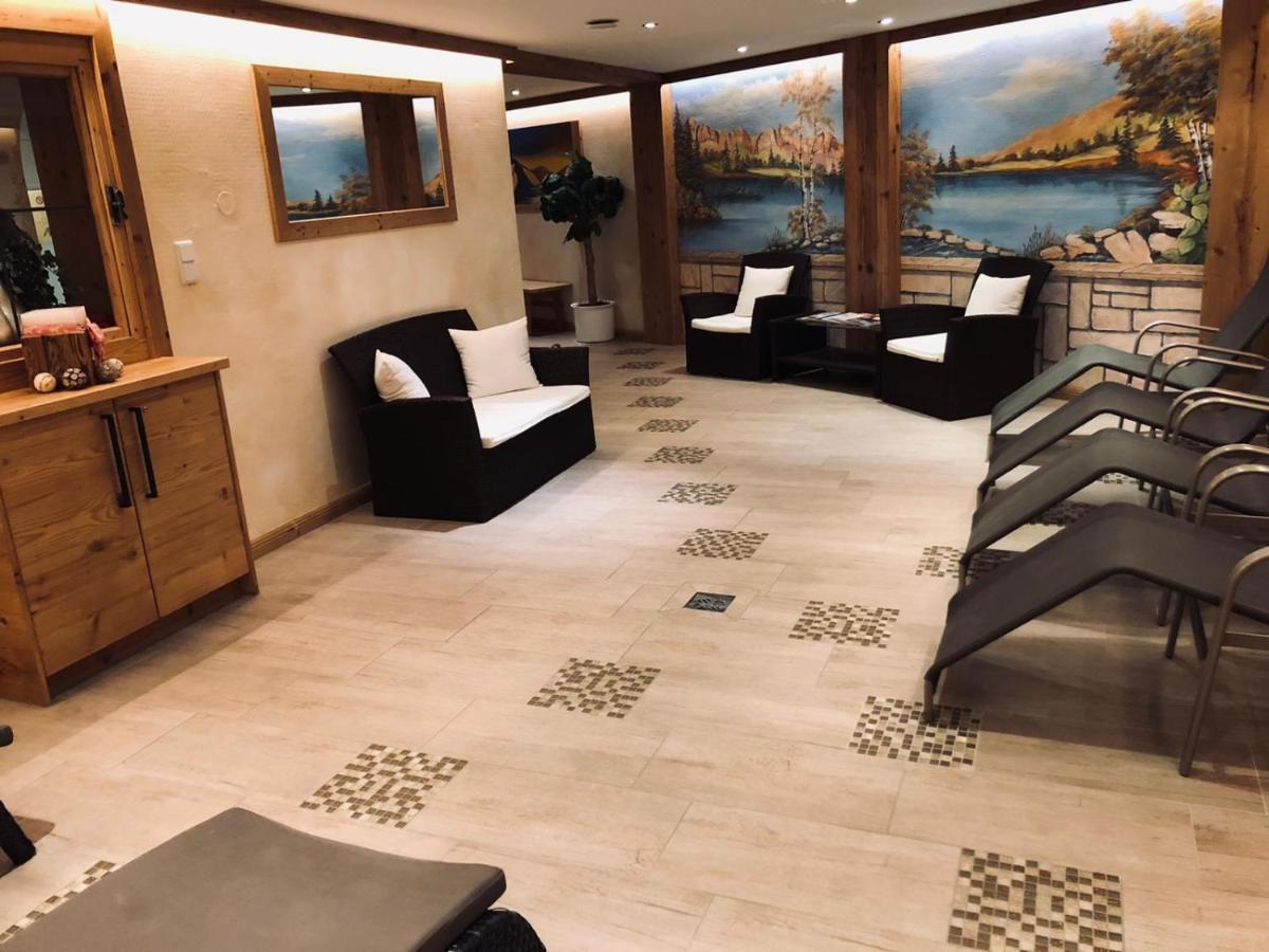 Hotel Roesslwirt Kirchberg in Tirol Eksteriør billede